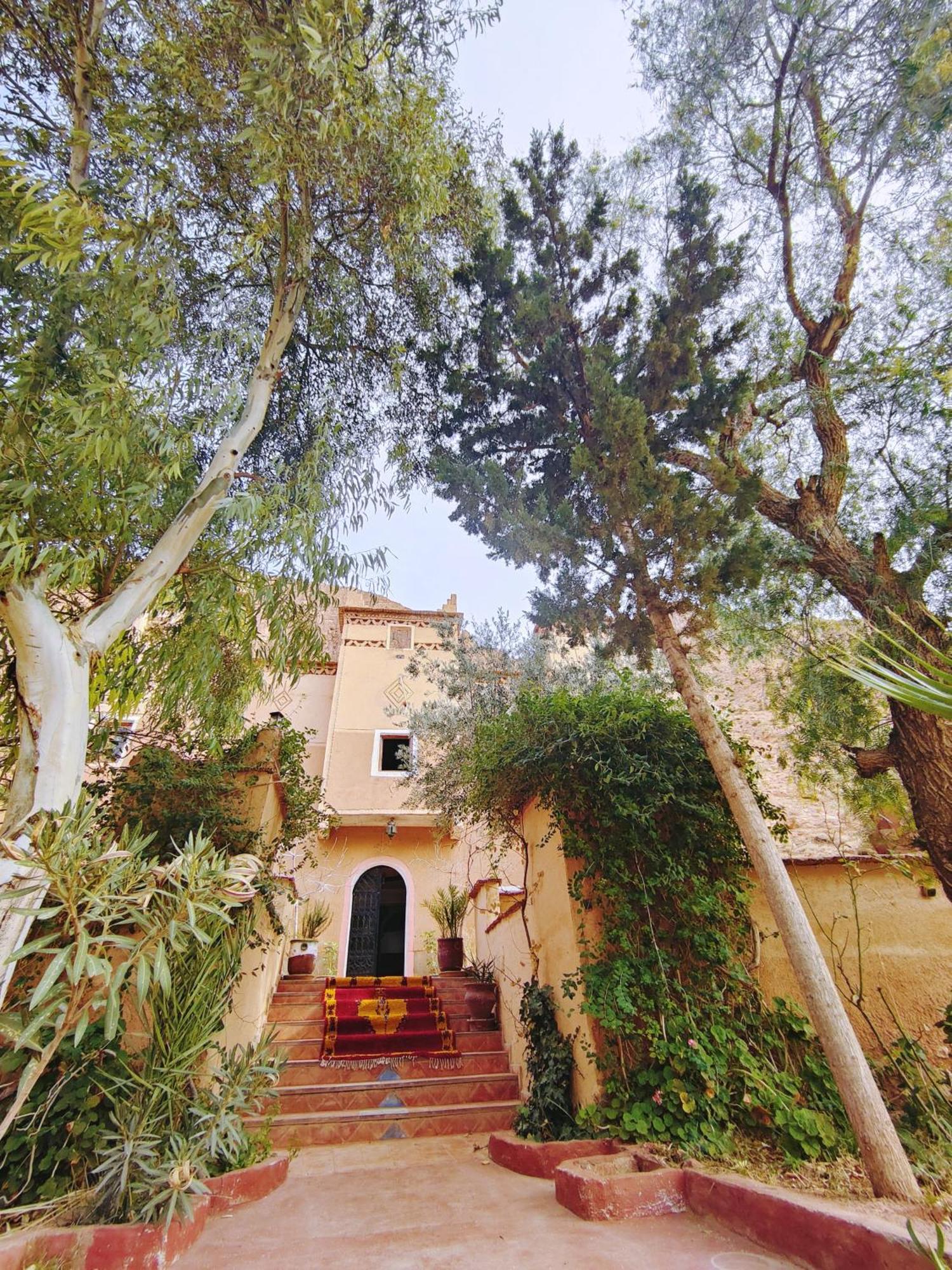 Riad Kasbah Des Roches Hotel Akhendachou n'Ait Ouffi Exterior photo